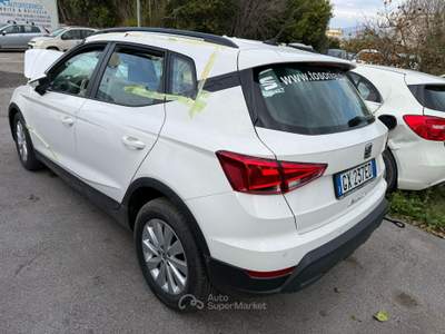 Seat Arona Seat Arona 1.0 Benz. 95cv (incidentata) Bianco usata Pompei