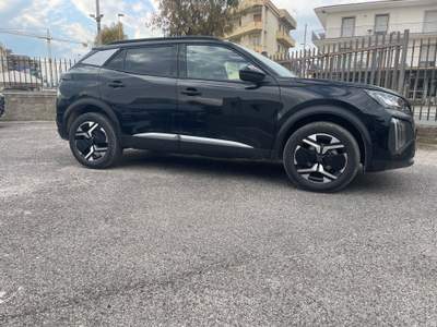 Peugeot 2008 Peugeot 208 1.2 PureTech 100 Allure Nero usata Mondragone