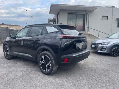 Peugeot 2008 Peugeot 208 1.2 PureTech 100 Allure Nero usata Mondragone