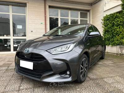 Toyota Yaris 1.5 Hybrid 5 porte Trend Grigio usata Alberobello