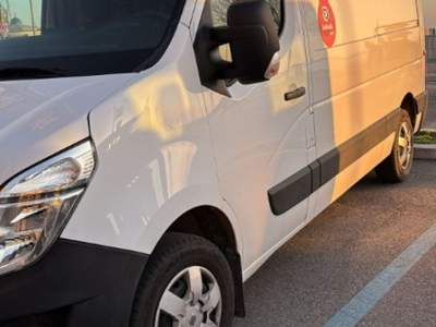 Nissan Interstar 35 2.3 dCi 130CV Tp-PM-SL-TA N-Connecta Furgone Grigio usata PARMA