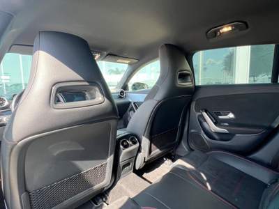 Mercedes-Benz CLA Automatic Shooting Brake Premium Nero usata Gela