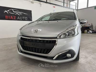 Peugeot 208 1° serie PureTech Turbo 110 S&S 5 porte Allure Grigio usata Spilimbergo