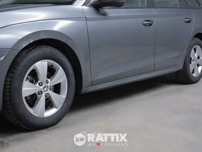 Skoda Octavia octavia wagon 1.0 e-tec executive dsg Grigio usata Barzago