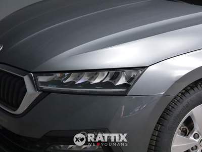 Skoda Octavia octavia wagon 1.0 e-tec executive dsg Grigio usata Barzago