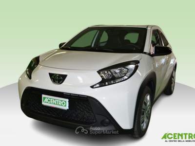 Toyota Aygo  - x 1.0 vvt-i 72cv 5p active Bianco usata CAGLIARI