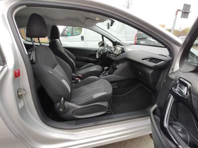 Peugeot 208 OK NEOPATENTATI, GARANZIA L.12 MESI, EURO 5B Grigio usata Reggio nell'Emilia