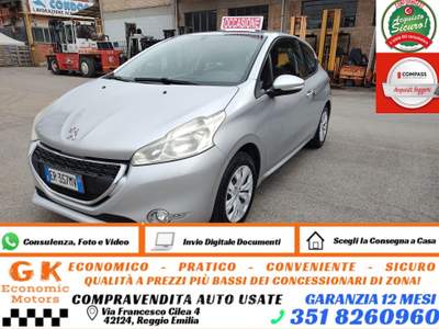 Peugeot 208 OK NEOPATENTATI, GARANZIA L.12 MESI, EURO 5B Grigio usata Reggio nell'Emilia