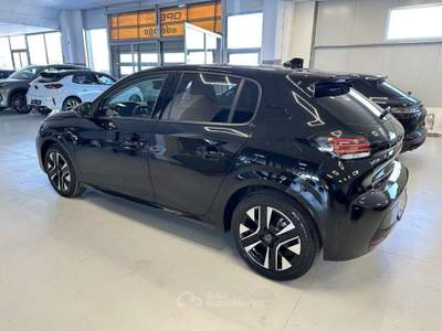 Peugeot 208 1.2 PureTech Allure Nero usata Moncalieri