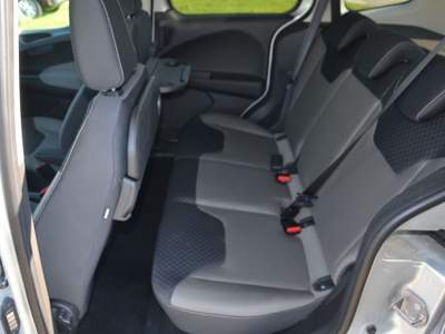 Ford Tourneo Courier 1.5 TDCI 100 CV S&S Titanium Argento usata Castelnuovo Rangone