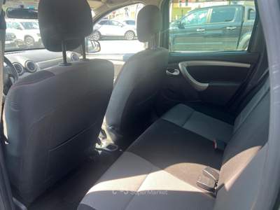 Dacia Duster 1.5 dci Laureate 4x4 110cv Verde usata Pinerolo