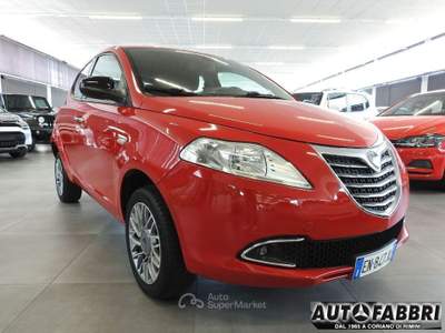 Lancia Ypsilon 0.9 T.Air 85 CV 5 porte Metano Ecochic Gold Rosso usata CORIANO