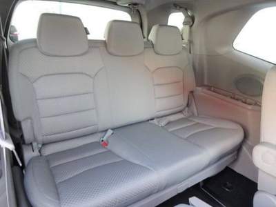 SsangYong Rodius 2.2 Diesel 2WD Argento usata Castelnuovo Rangone