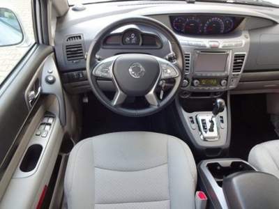 SsangYong Rodius 2.2 Diesel 2WD Argento usata Castelnuovo Rangone