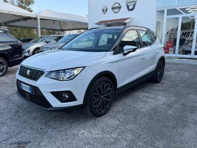 Seat Arona Arona 1.0 TGI FR Bianco usata Mesagne