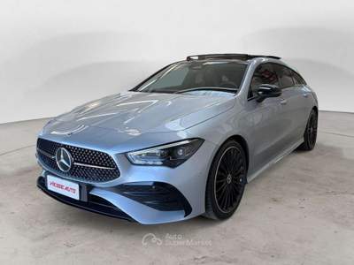 Mercedes-Benz CLA d Shooting Brake  AMG Line Premium - TETTO Argento usata Milano