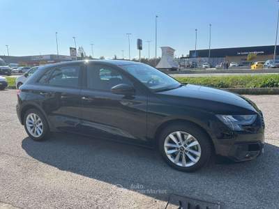 Audi A3 SPB 30 g-tron S tronic Business Advanced Nero usata Ozzano dell'Emilia