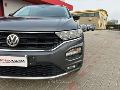 Volkswagen T-Roc 1.6 TDI Advanced BLUEMOTION EURO6 UNIPRO NEOPAT Grigio usata San Felice sul Panaro