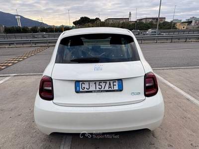 Fiat 500 500e Berlina 23,8 kWh Action Bianco usata PARMA