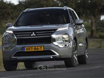 Mitsubishi Outlander 2.4L PHEV INFORM usata Mazzano