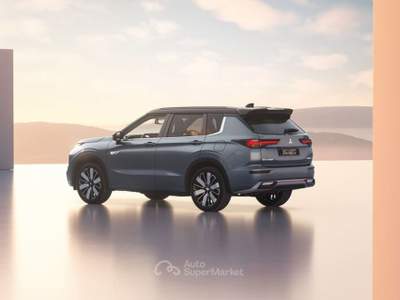 Mitsubishi Outlander 2.4L PHEV INFORM usata Mazzano