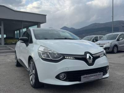 Renault Clio 1.5 dCi 8V 75CV 5 porte Costume National Bianco usata San Gregorio Magno