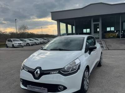 Renault Clio 1.5 dCi 8V 75CV 5 porte Costume National Bianco usata San Gregorio Magno