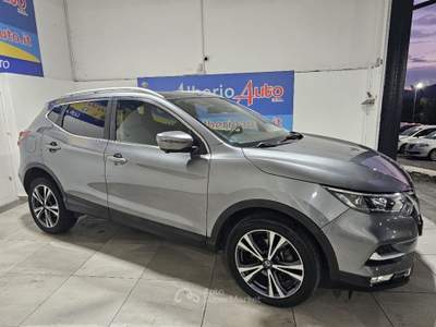 Nissan Qashqai 1.7 dCi 150 CV 4WD CVT N-Connecta aut. Grigio usata ADRANO