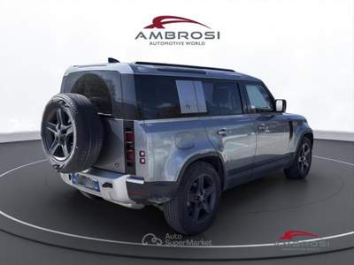 Land Rover Defender 110 3.0d i6 mhev SE awd 250cv auto Grigio usata Corciano