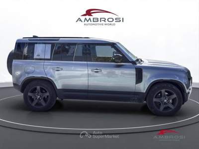 Land Rover Defender 110 3.0d i6 mhev SE awd 250cv auto Grigio usata Corciano