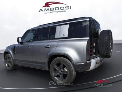 Land Rover Defender 110 3.0d i6 mhev SE awd 250cv auto Grigio usata Corciano