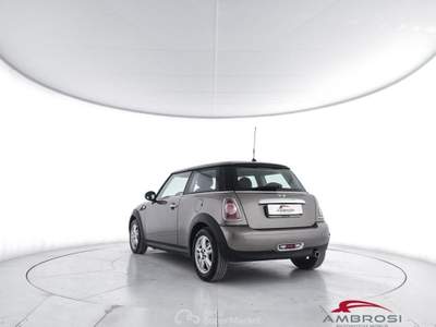 MINI One 1.6 16V One (72kW) Oro usata Corciano