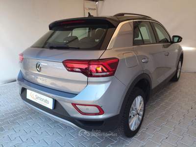 Volkswagen T-Roc 2.0 TDI SCR 150 CV DSG Life Grigio usata Resana