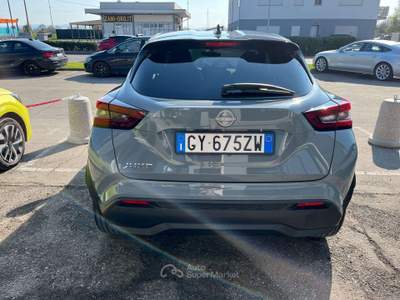 Nissan Juke Juke II 2024 1.0 dig-t N-Connecta 114cv Grigio usata Calerno di Sant'Ilario d'Enza