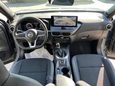 Nissan Juke Juke II 2024 1.0 dig-t N-Connecta 114cv Grigio usata Calerno di Sant'Ilario d'Enza