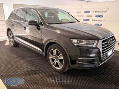 Audi Q7 3.0 TDI 218CV Quattro tiptronic 7 POSTI Nero usata Este