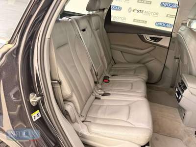 Audi Q7 3.0 TDI 218CV Quattro tiptronic 7 POSTI Nero usata Este