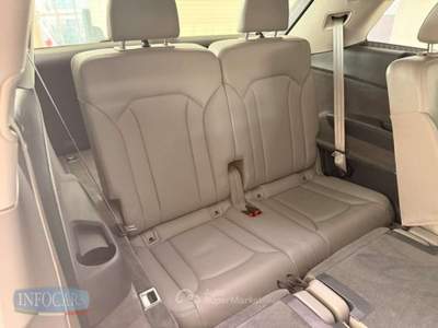 Audi Q7 3.0 TDI 218CV Quattro tiptronic 7 POSTI Nero usata Este