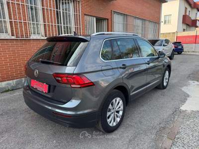 Volkswagen Tiguan 2.0 tdi Style 150cv Grigio usata Cernusco sul Naviglio