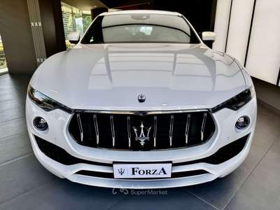Maserati Levante 2.0 mhev GT 330cv auto, ADAS, Tetto Panoramico Bianco usata Venaria Reale