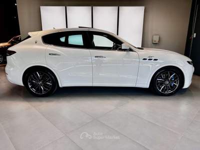 Maserati Levante 2.0 mhev GT 330cv auto, ADAS, Tetto Panoramico Bianco usata Venaria Reale