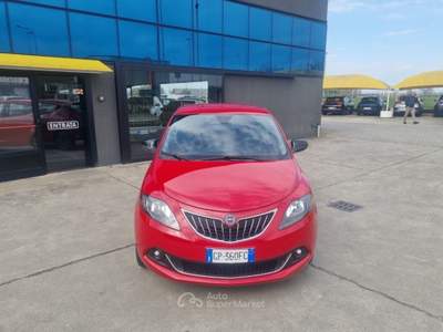 Lancia Ypsilon 1.0 FireFly Hybrid Gold 5 posti OK NEOPATENTATI Rosso usata Cremosano
