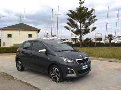 Peugeot 108 VTi 68 ETG 5 porte Allure Grigio usata Gallipoli