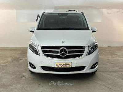 Mercedes-Benz Classe V D Premium 4Matic 7G-Tronic Plus ExtraLong 7POSTI Bianco usata Dogana