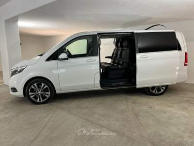 Mercedes-Benz Classe V D Premium 4Matic 7G-Tronic Plus ExtraLong 7POSTI Bianco usata Dogana