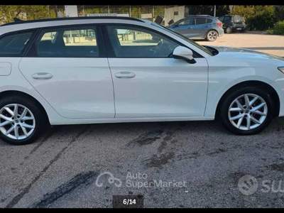 Seat Leon unico proprietario Bianco usata Deruta