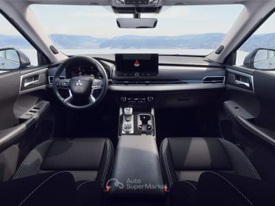Mitsubishi Outlander 2.4L PHEV INSTYLE usata Mazzano