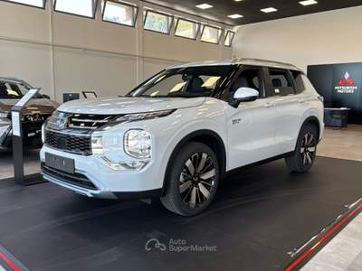Mitsubishi Outlander 2.4L PHEV INTENSE usata Mazzano