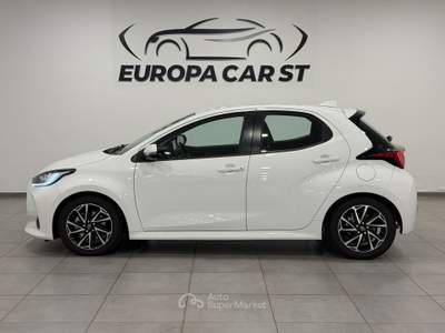 Toyota Yaris Hybrid Trend 1.5 Bianco usata Caresanablot