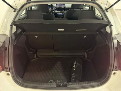 Toyota Yaris Hybrid Trend 1.5 Bianco usata Caresanablot